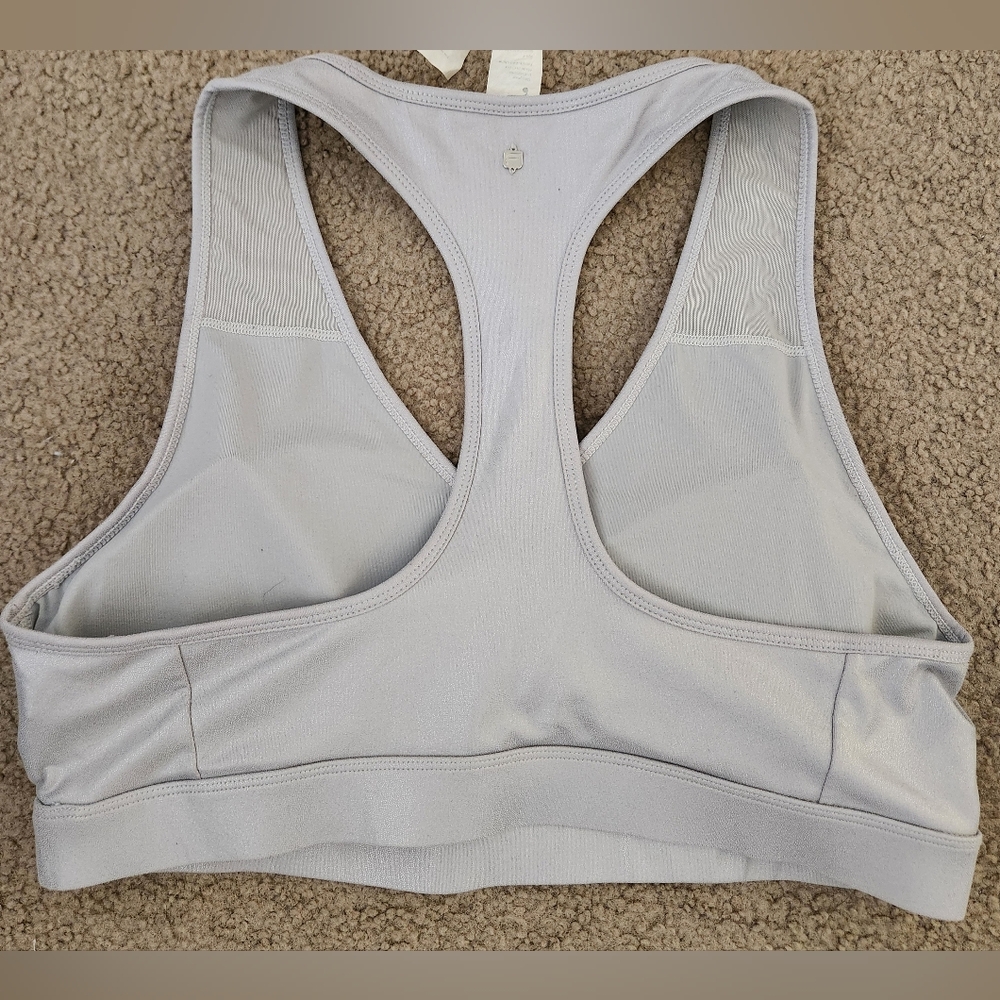 Fabletics Vanessa Hudgens Leggings & Sport Bra - Picture 8 of 9